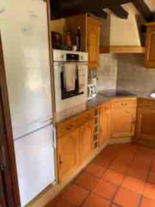 Chaumiere Familiale Weekend & Vacances Paisible Saint-Philbert-sur-Risle Exterior foto